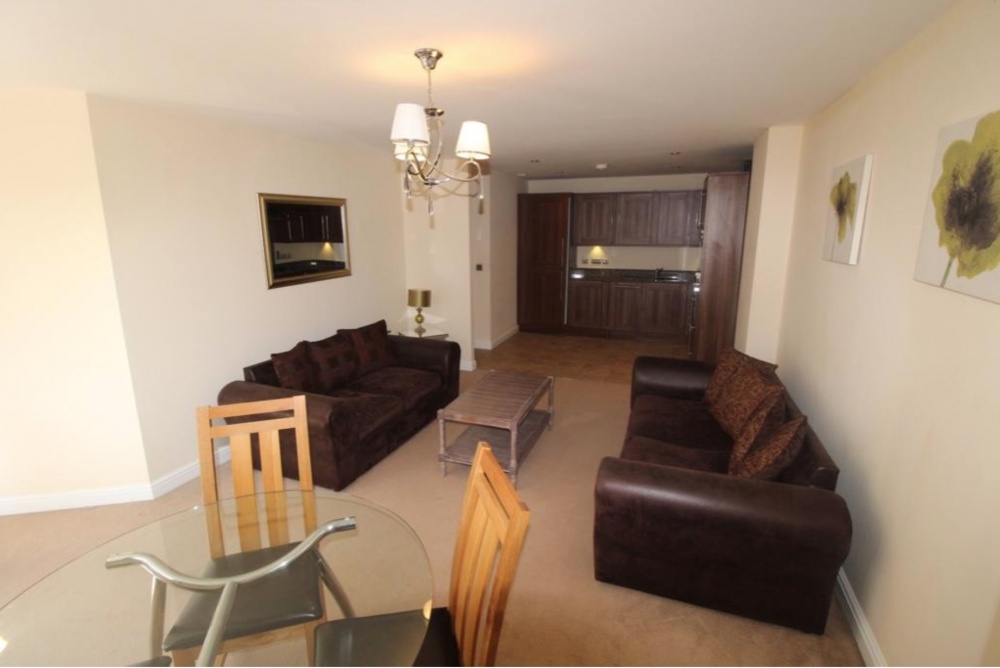 Apartment 6 Luxe, St Helens Street